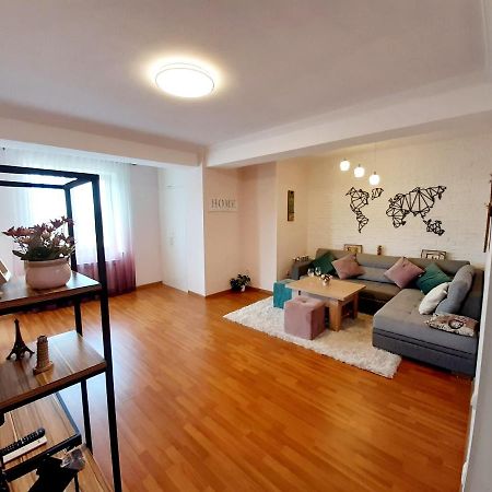 Hillside Apartment Tsaghkadzor Eksteriør bilde
